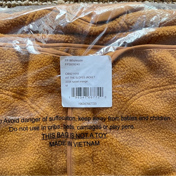 NEW Free People Hit The Slopes Fleece Jacket - Picture 9 of 15